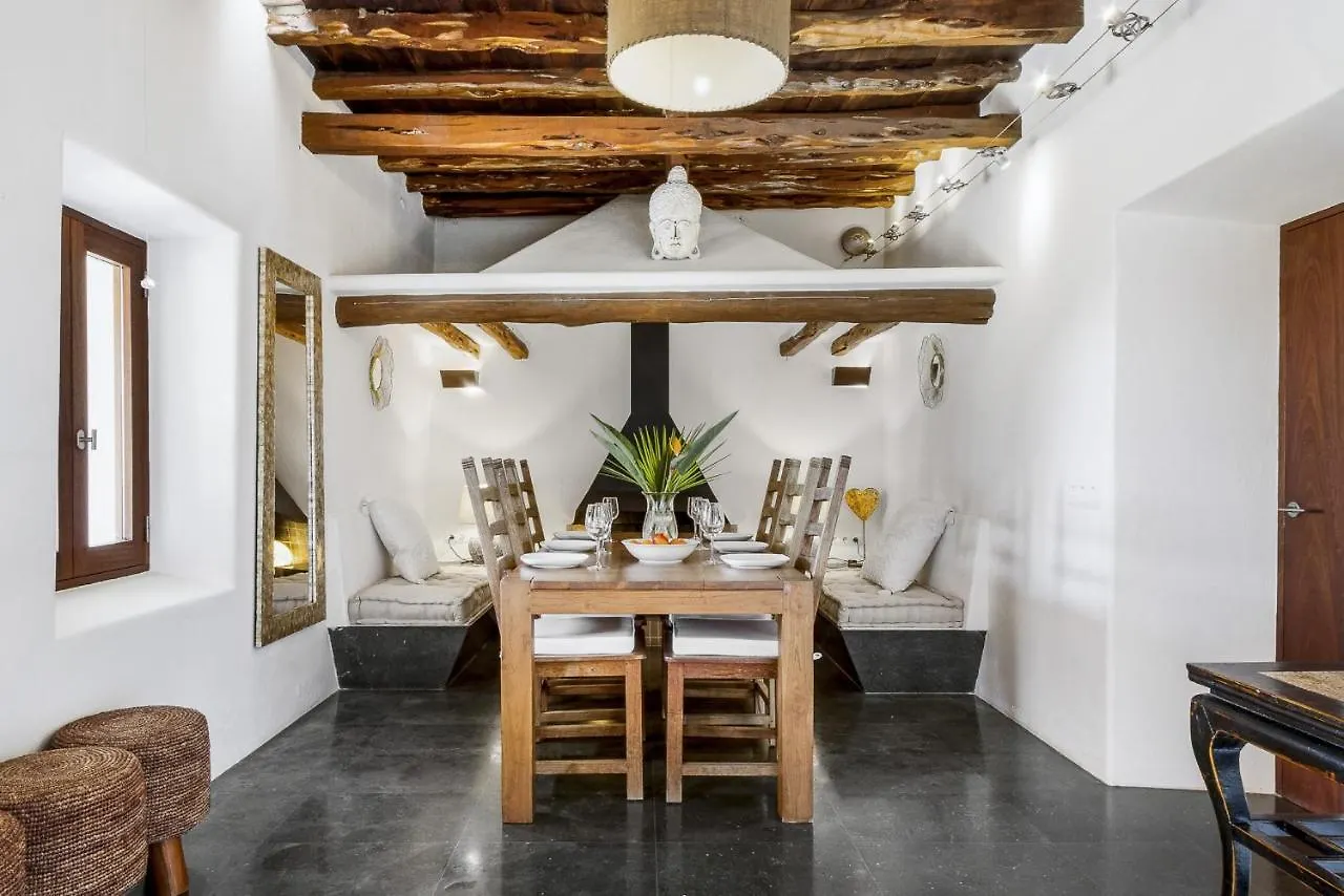 Ravishing Ibiza Villa Cel Blau 9 Bedrooms Private Pool Beautiful Country Views Santa Eulalia 圣埃乌拉利亚