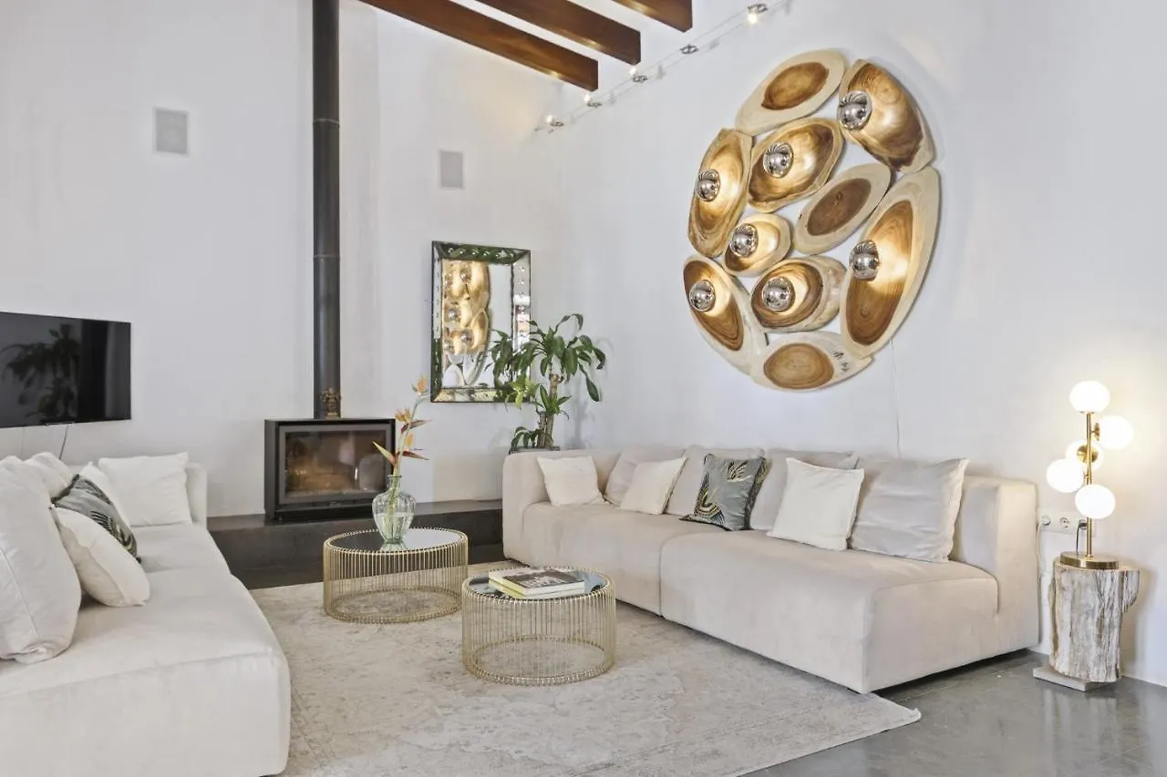 Ravishing Ibiza Villa Cel Blau 9 Bedrooms Private Pool Beautiful Country Views Santa Eulalia 圣埃乌拉利亚