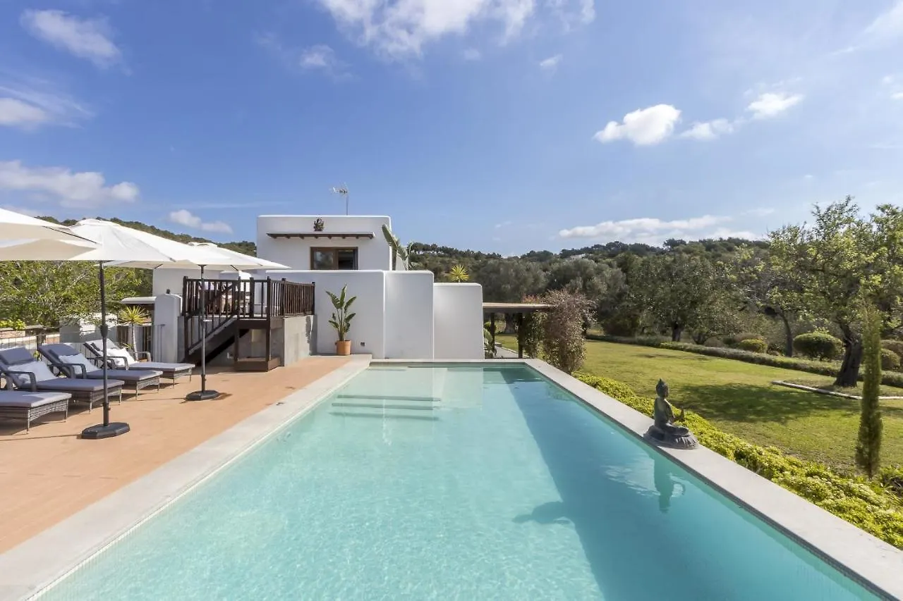 Ravishing Ibiza Villa Cel Blau 9 Bedrooms Private Pool Beautiful Country Views Santa Eulalia 圣埃乌拉利亚